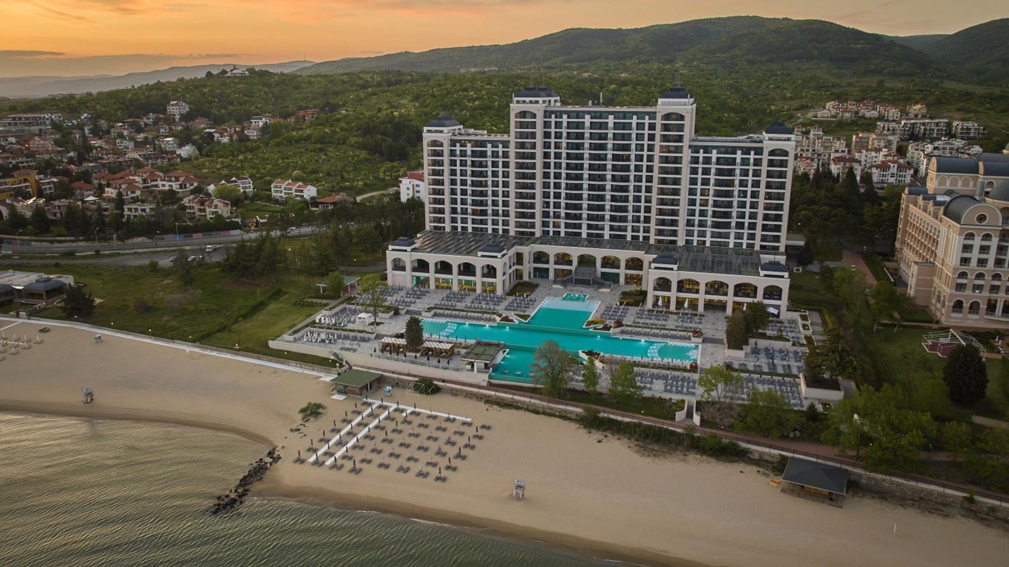 Secrets Sunny Beach Resort & Spa (Adults Only) ภายนอก รูปภาพ
